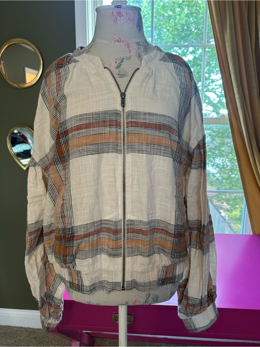 Cream Textured Zip-Front jacket with Gathered Yoke